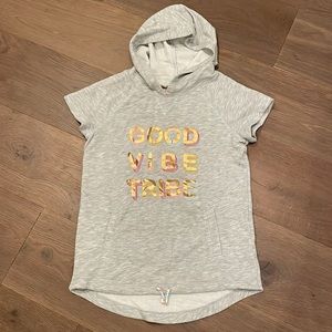 EUC Cat & Jack Short Sleeve Hooded Graphic Print Tunic Sweatshirt Size Large 10